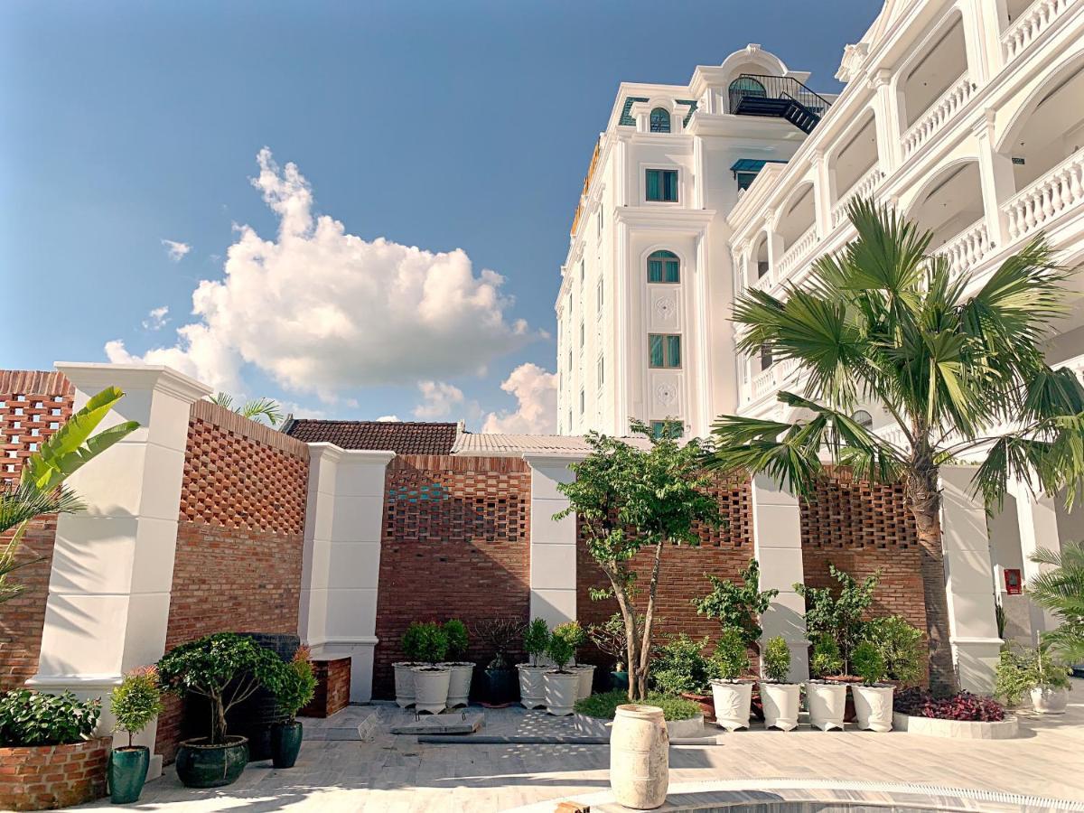 Thuan Phat Hotel Soc Trang Exterior foto